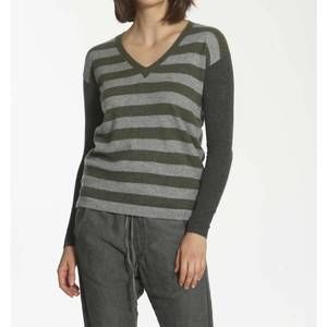 NEW LABEL+THREAD women's luxe stripe v-neck in grey/army/charcoal